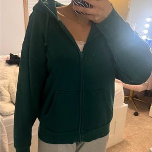 Aritzia green boyfriend fit cozy fleece zip up